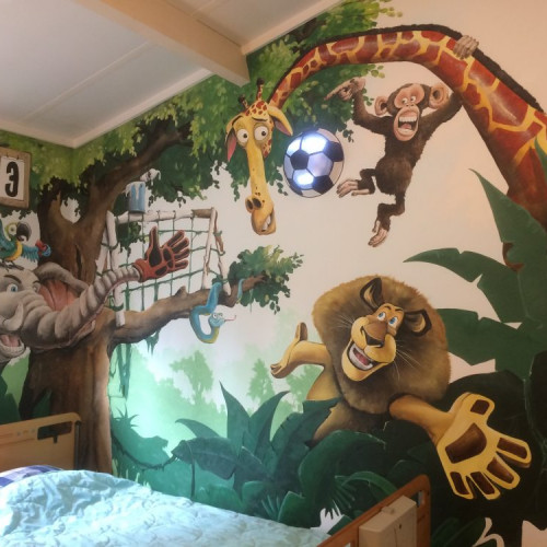 15 Muurschidlering Madagascar