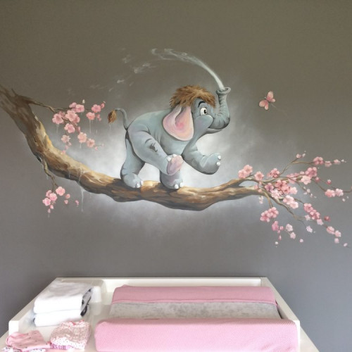 Muurschildering kinderkamer olifant